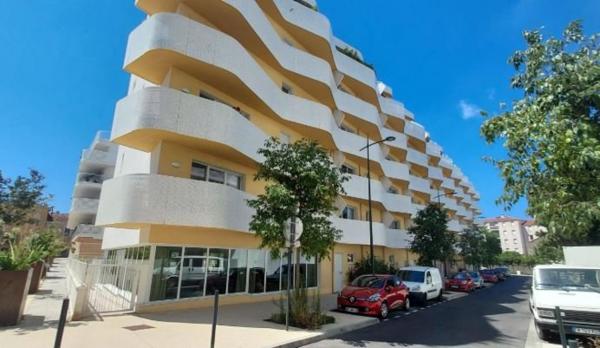 INVESTISSEMENT LOCATIF – La Seyne-sur-Mer – Résidence Seniors Stella Port Provence – 4,57% de rentabilité
