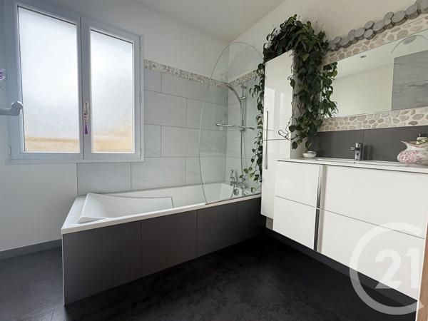 Maison à vendre  4 pièces - 86,75 m 2   BEGLES  - 33