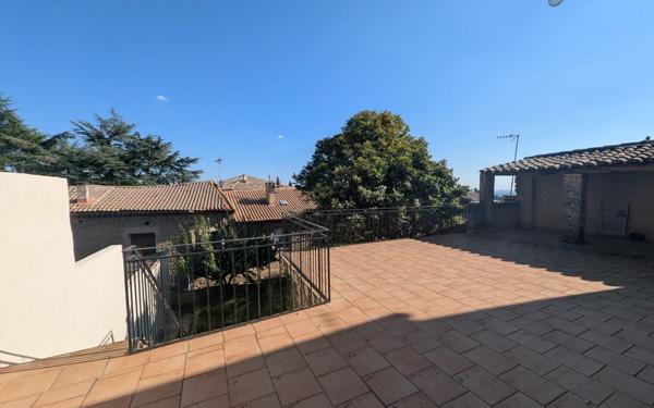 Maison à vendre    4 pièces •  Castillon-du-Gard