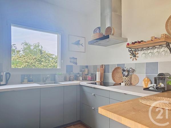 Maison à vendre  4 pièces - 93,69 m 2   LA TESTE DE BUCH  - 33
