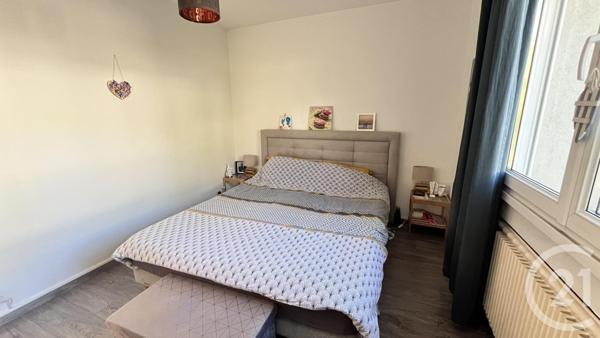 Appartement T4 à vendre  4 pièces - 84,23 m2 GAP - 05