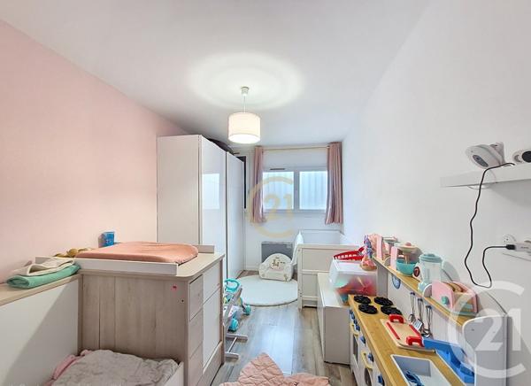 Appartement à vendre  3 pièces - 73,02 m2 SALON DE PROVENCE - 13