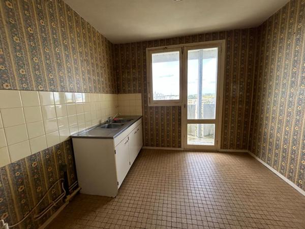 Appartement Saint Quentin 4 pièce(s) 79.59 m2