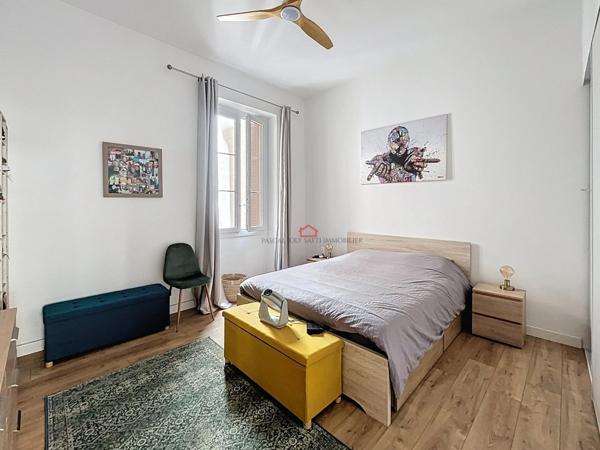 Magnifique F3 refait à neuf-Cours Napoléon-Gare