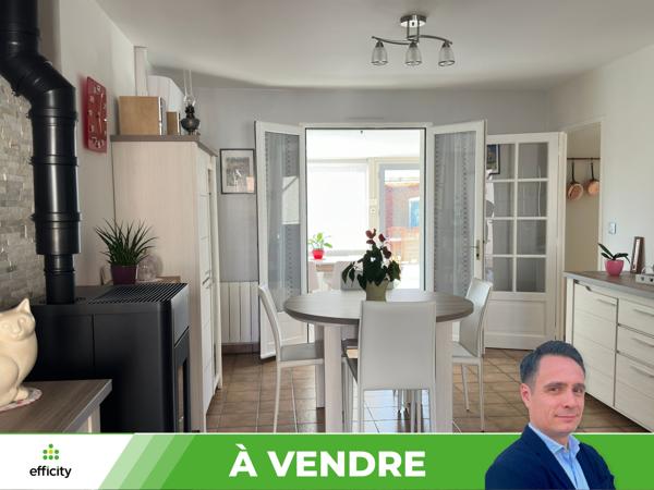 Maison
         5 pièces
        - 114 m² 237 200 € *