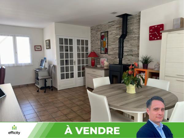 Maison
         5 pièces
        - 114 m² 237 200 € *