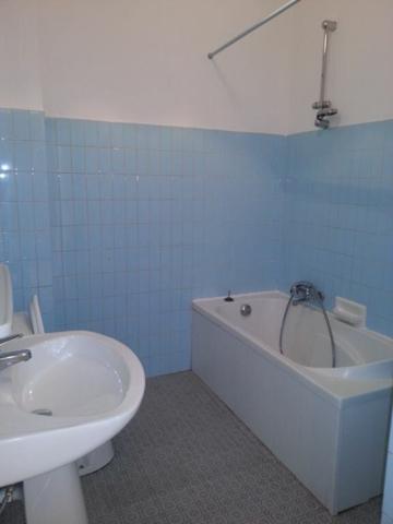 Appartement à louer    2 pièces •    Nice