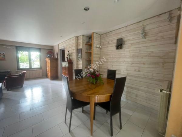 Maison de 7 pièces à La Chapelle Caro (56460)