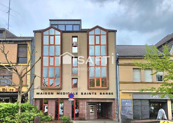 Votre activité dans un cadre professionnel, au cœur d'une résidence et facilement accessible !