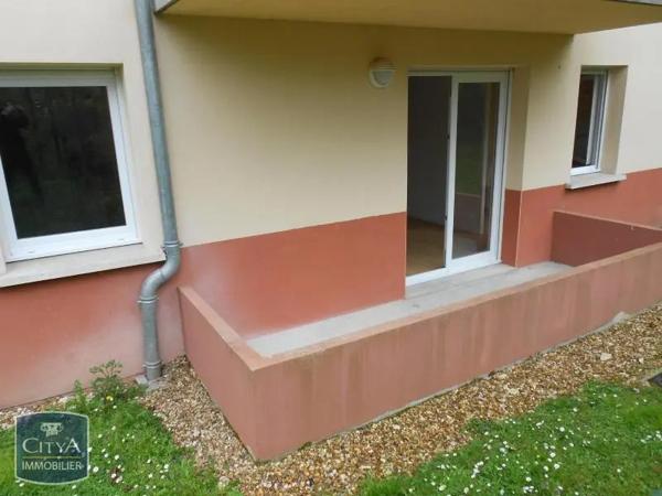Appartement à louer 2 pièces 55.38m² Châteauroux (36000)