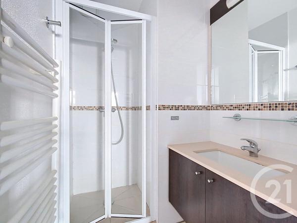 Appartement F3 à vendre  3 pièces - 62,61 m 2   ARCACHON  - 33