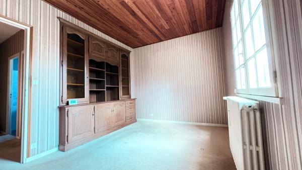 Maison à vendre 7 pièces SAINT AVERTIN (37)