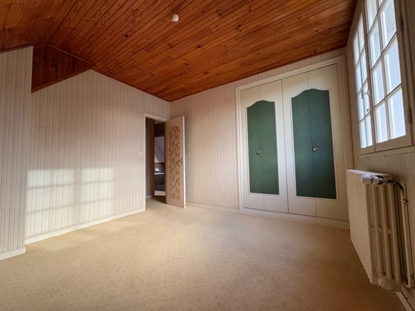 Maison à vendre 7 pièces SAINT AVERTIN (37)