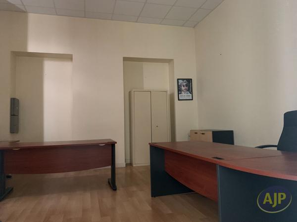 Vente immeuble Segre : 232 100 € - AJP Immobilier Segré