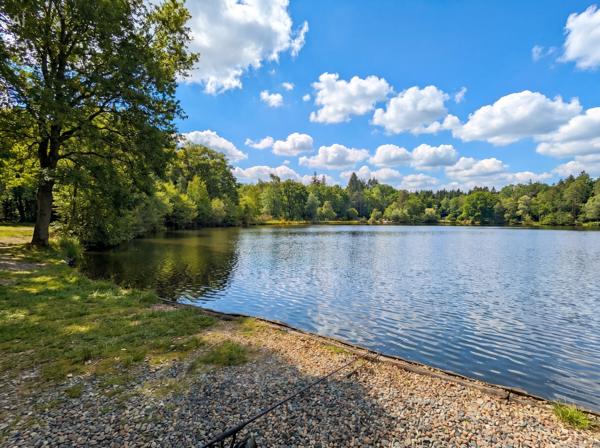 Lacs à vendre à Château-Chervix (87380) - Haute-Vienne