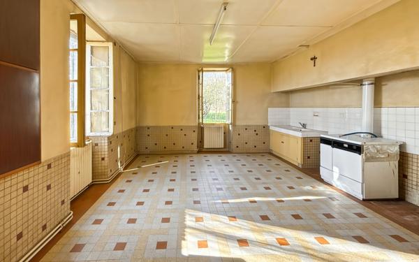 Maison à vendre    5 pièces •  Fleurance