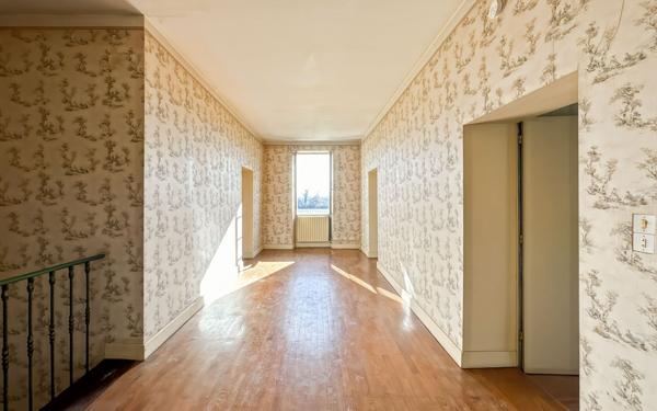 Maison à vendre    5 pièces •  Fleurance