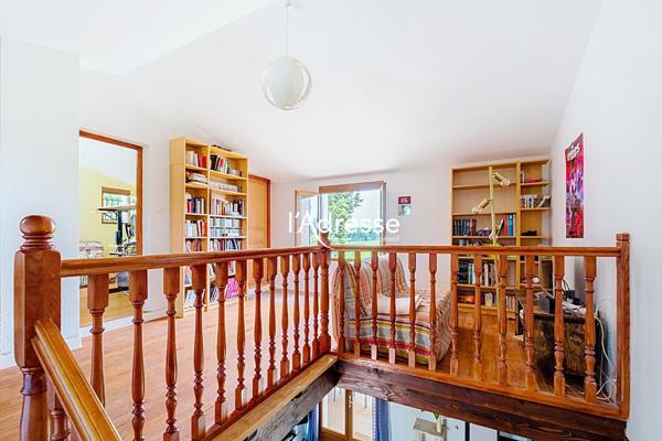 l'Adresse Immobilier - Bruguieres - Maison T6 de 175m2 sur un terrain de 2160m²