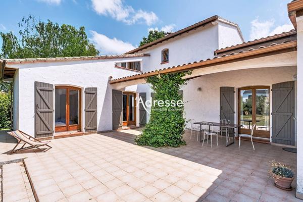 l'Adresse Immobilier - Bruguieres - Maison T6 de 175m2 sur un terrain de 2160m²