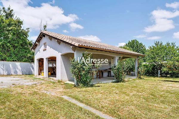 l'Adresse Immobilier - Bruguieres - Maison T6 de 175m2 sur un terrain de 2160m²