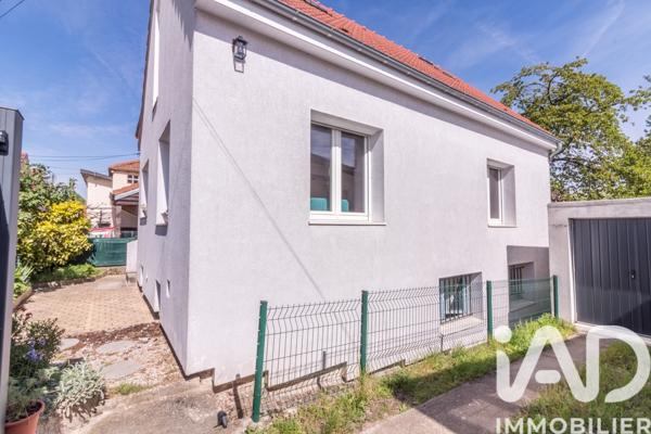 Maison à vendre 6 pièces 117 m² Carrières-sur-Seine