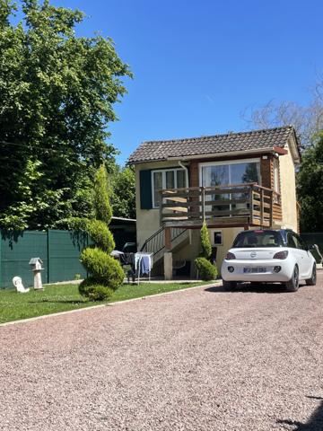 EXCLUSIVITÉ – MAISON ET CHALET ESBLY