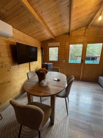EXCLUSIVITÉ – MAISON ET CHALET ESBLY