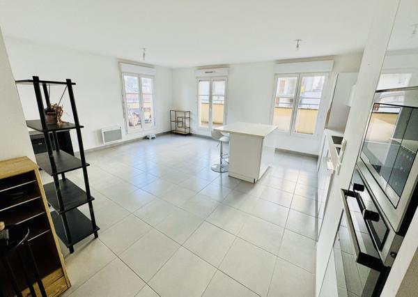 Appartement 4 Pièces de 82m2, 3 chambres avec terrasse et parking
