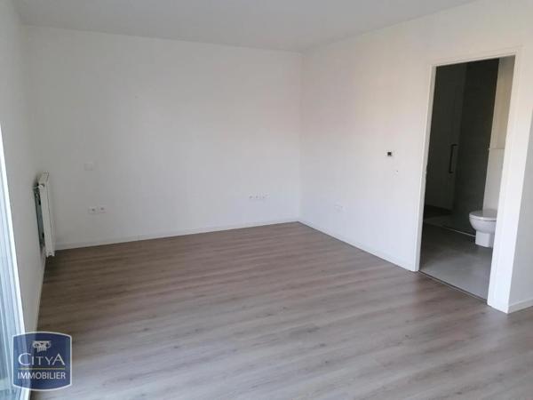 Appartement à louer 1 pièce 31.83m²