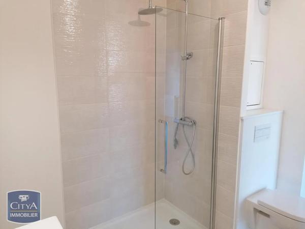 Appartement à louer 1 pièce 31.83m²