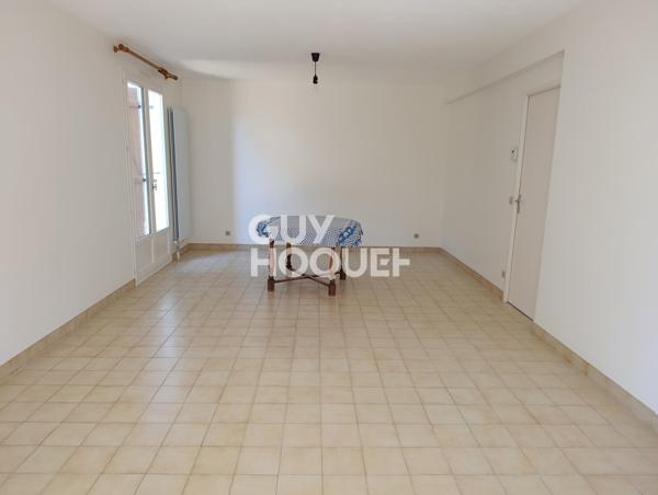 Maison T4 à louer avec garage et jardin