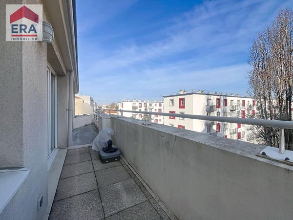 A VENDRE - APPARTEMENT 4 PIECES 75m² + TERRASSE 14m² + DOUBLE PARKING