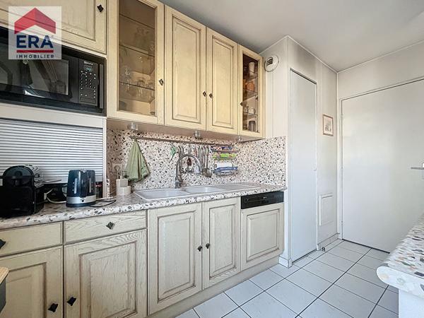 A VENDRE - APPARTEMENT 4 PIECES 75m² + TERRASSE 14m² + DOUBLE PARKING