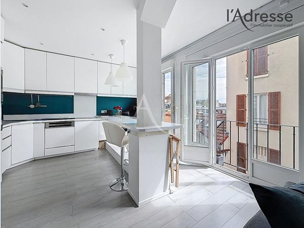 Appartement Suresnes 2 /3 pièce(s) 50 m2/Cave/Débarras