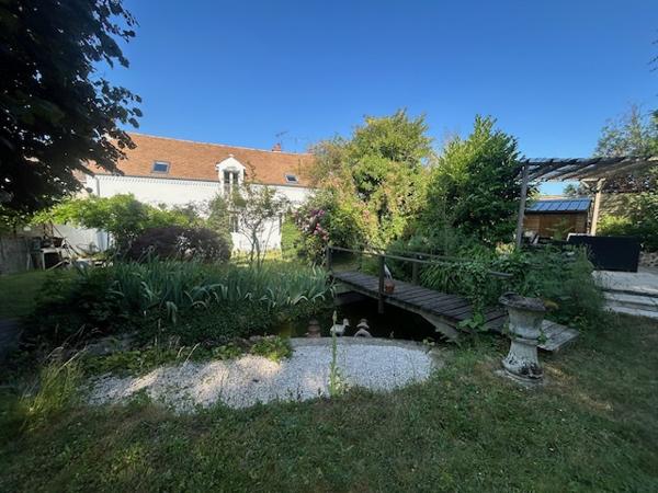 Marcoussis (91460) MARCOUSSIS - Maison en Pierre Familiale - Standing - Très bon état - Type F6 - 160 M2 - Jardin de 1 000 M2