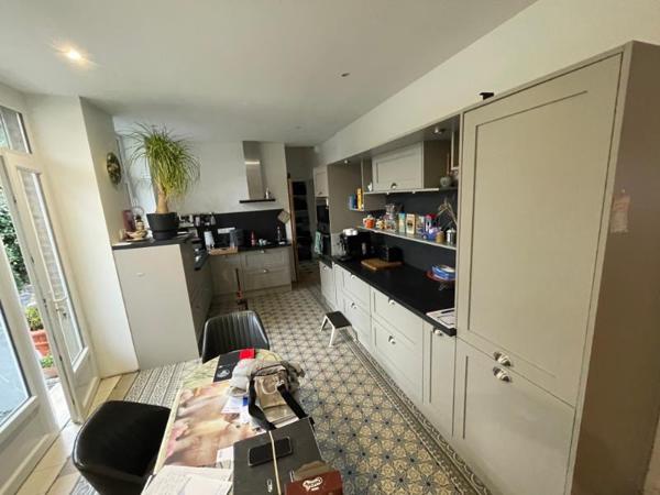 Magnifique Corps de Ferme de 199m²  avec garages à Annoeullin