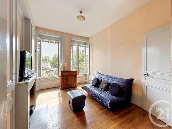 Appartement F1 Bis à vendre  2 pièces - 34,50 m 2   LYON  - 69007