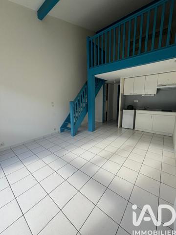 Immeuble à vendre 300 m² Vayres