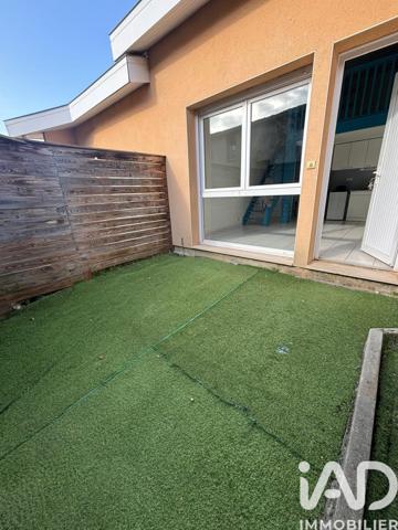 Immeuble à vendre 300 m² Vayres