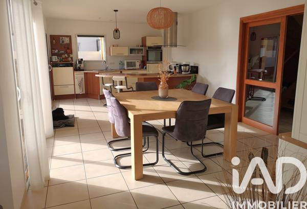 Maison à vendre 6 pièces 137 m² Guilers