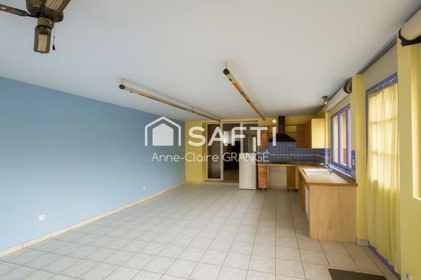 Maison avec vue imprenable sur les Alpes mancelles – Saint-Léonard-des-Bois (72130)