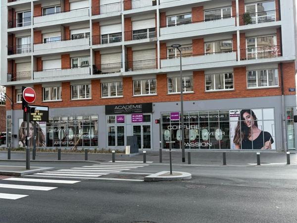 Location Local Commercial 370 59800 Lille 866376