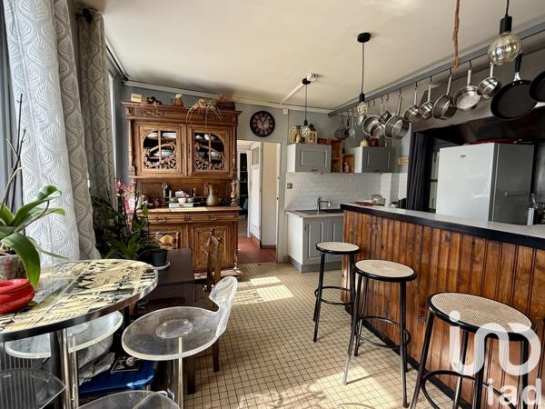 Maison à vendre 8 pièces 207 m² Lisieux