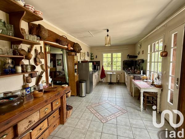 Maison à vendre 8 pièces 207 m² Lisieux