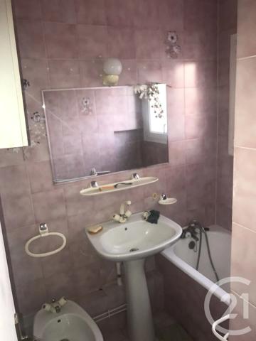 Appartement F3 à vendre  3 pièces - 58 m 2   MARSEILLE  - 13015