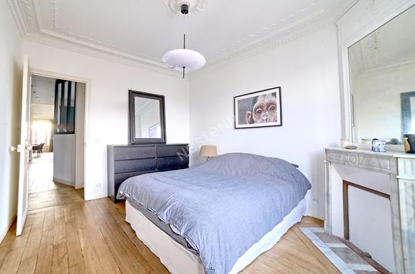 Hôtel de ville 4 Pièces 111 m² avec 2 Balcons