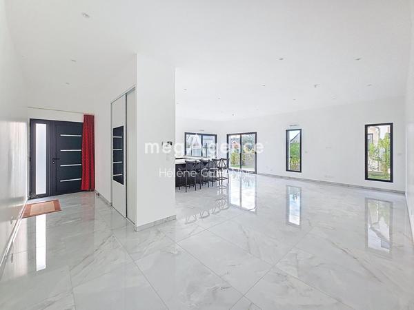 Maison à CAIRON, 14610 - 6 pièces 125m²