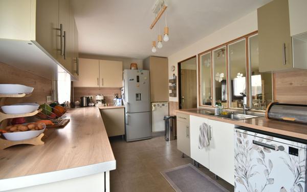 Maison à vendre    4 pièces •  Meximieux