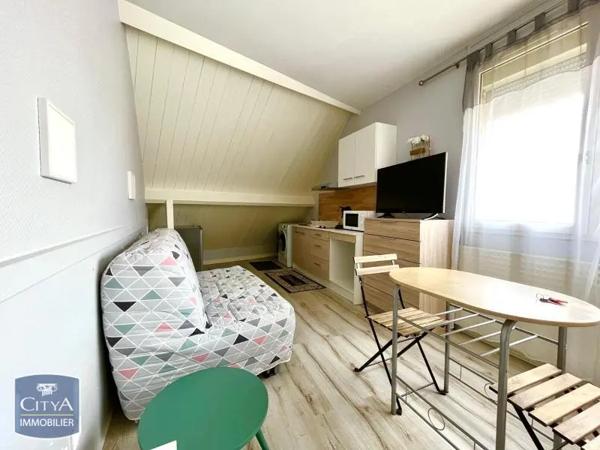 Appartement à louer 1 pièce 18m² Bourges (18000)