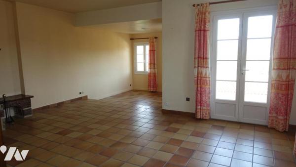 Aiglun – Villa récente avec piscine  et double garage